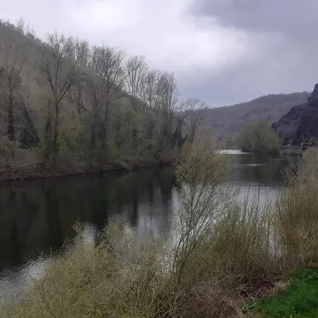Loc Laroque Livinhac-le-Haut